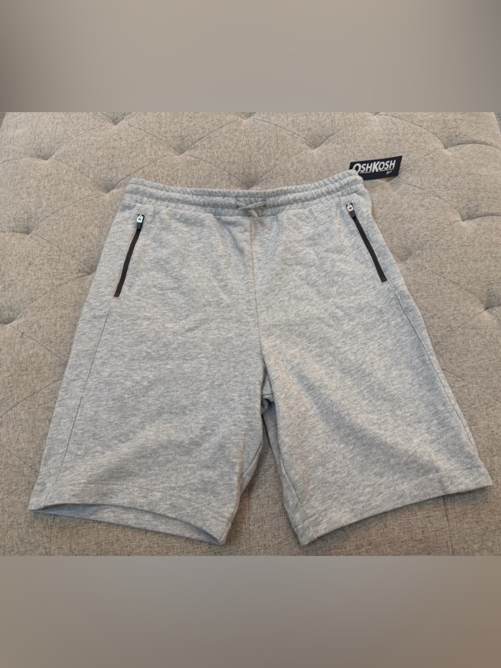 NWT OSHKOSH BOYS GREY SWEAT SHORTS SIZE 14